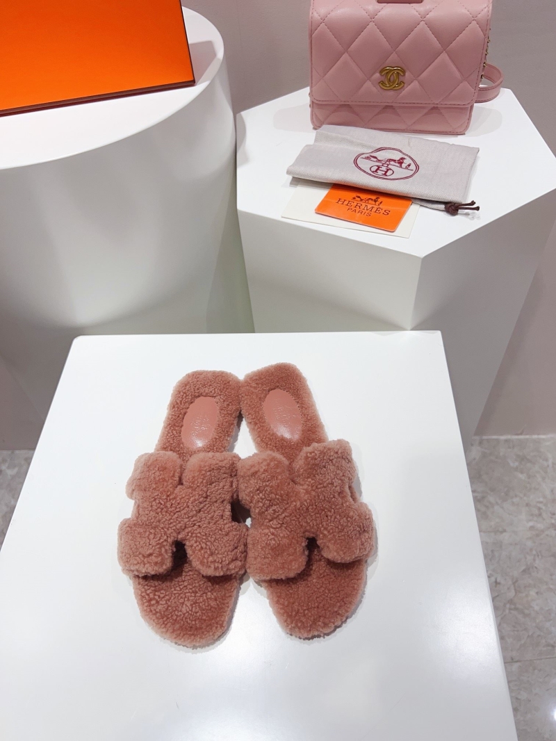 Hermes Slippers